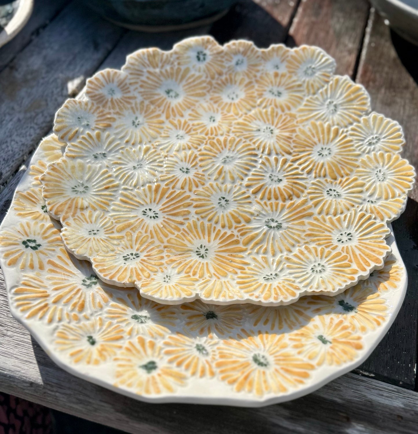 Daisy Platters