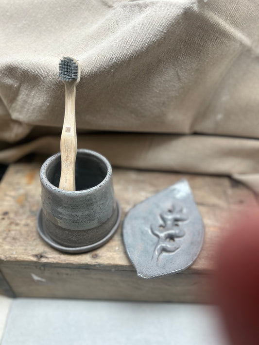 Toothbrush Holder Grey with Subtle Pink Tones