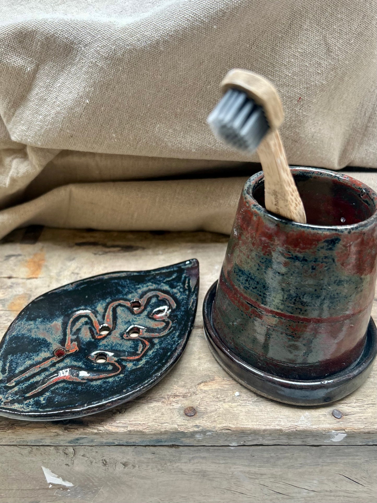 Toothbrush Holder Red Black Metallic Glaze Effect