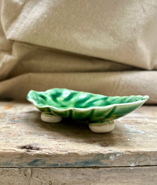 Soap Dish Dark Green with Feet