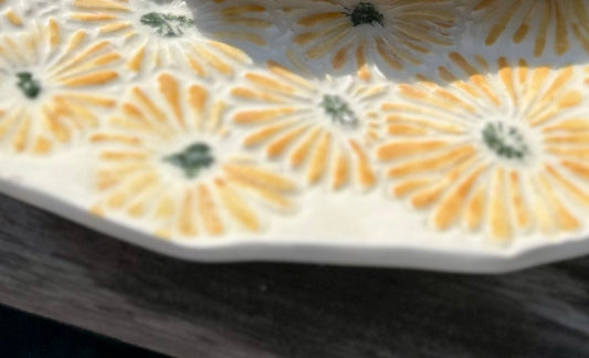 Daisy Platters