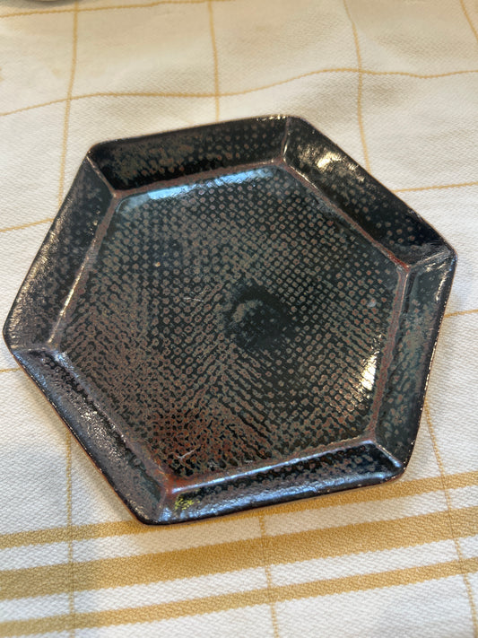Cross Hatch Hexagon Small Plate